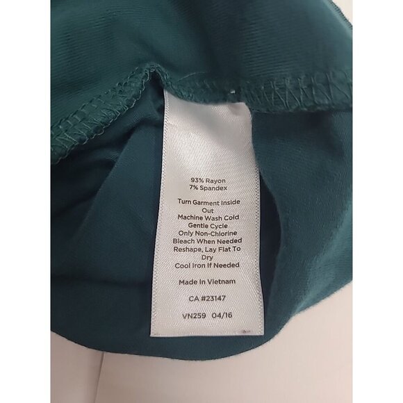 Talbots Petites Long Sleeve Tee Women's Size Large Petite Green Double Front - Picture 6 of 6